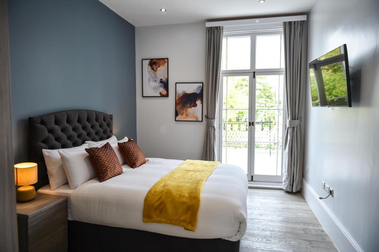 Victoria Colonnade Aparthotel レミントンスパー エクステリア 写真