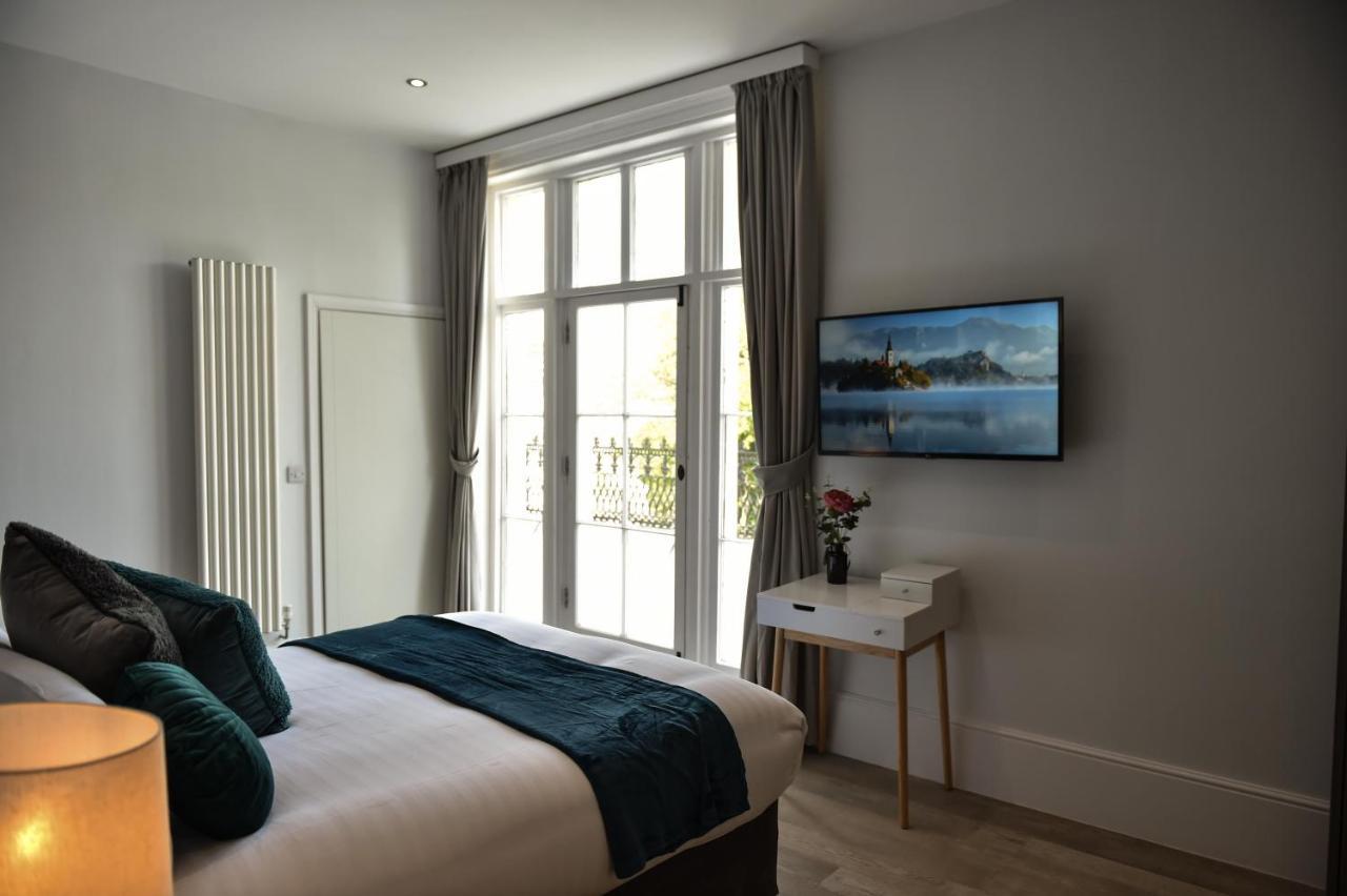 Victoria Colonnade Aparthotel レミントンスパー エクステリア 写真